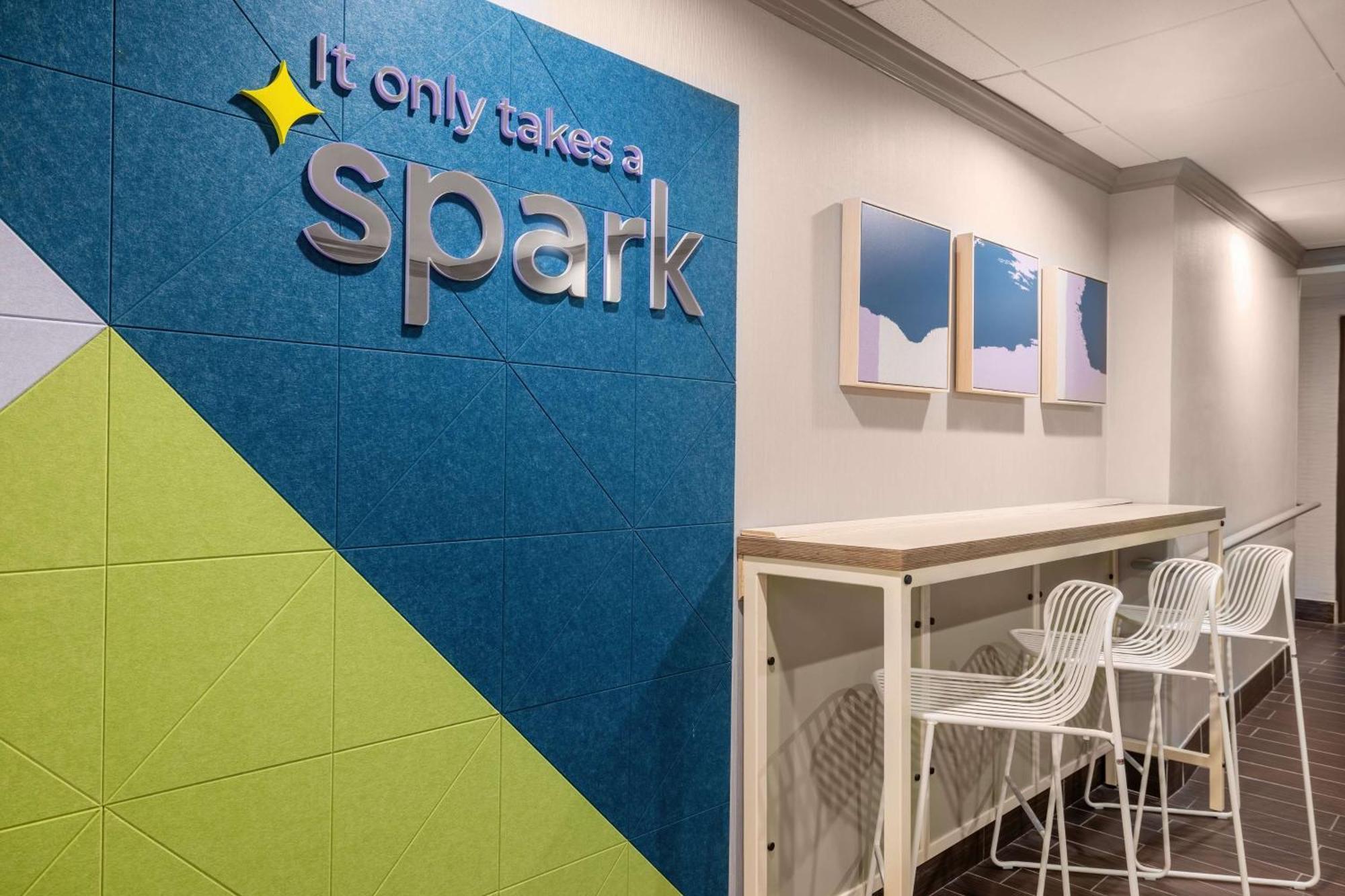 Spark By Hilton Clarks Summit Luaran gambar